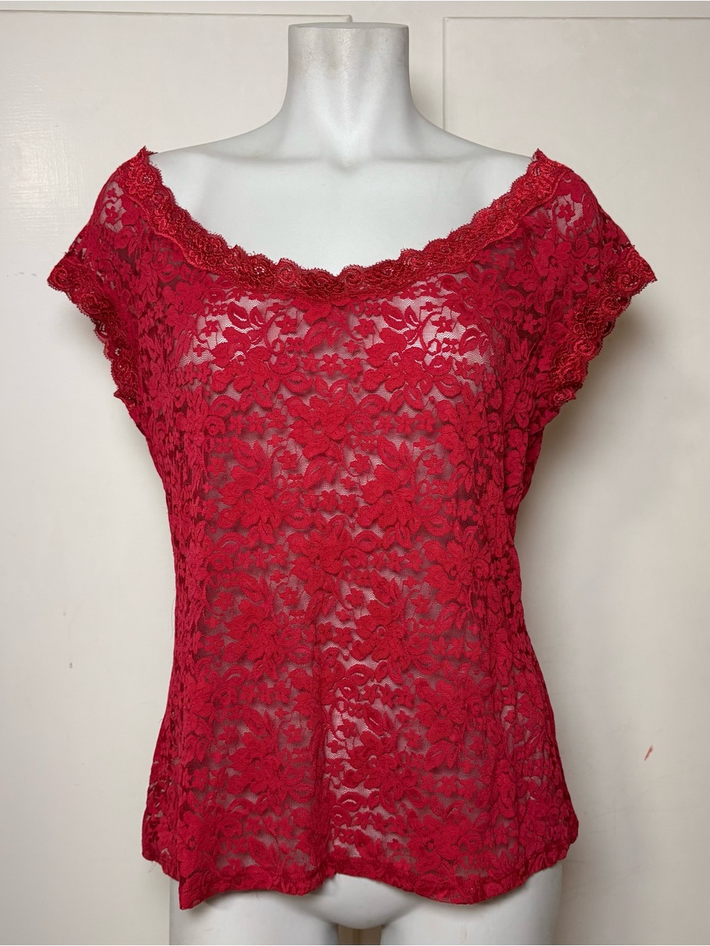 Vintage Y2K Fredericks of Hollywood Red Floral Lace Sheer Off Shoulder Top